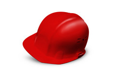 红色的塑料安全头盔孤立的白色背景绿色塑料安全头盔孤立的白色背景