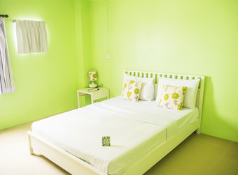 绿色夫妇卧室