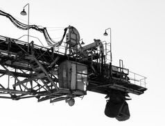 水平黑色的和白色工业机械起重机特写镜头背景背景水平黑色的和白色工业机械起重机特写镜头