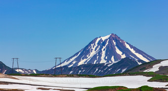 的高压<strong>传输</strong>行沿着的维柳钦斯基通过堪察加半岛半岛远东俄罗斯高压<strong>传输</strong>行沿着的维柳钦斯基通过堪察加半岛半岛