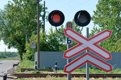 的红色的交通光的信号量的铁路红色的的交通光的铁路穿越的信号量的铁路红色的的交通光的铁路穿越的红色的交通光