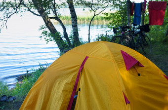 黄色的<strong>帐篷</strong>的海岸的湖旅游<strong>帐篷</strong>的海岸的池塘旅游<strong>帐篷</strong>的海岸的池塘黄色的<strong>帐篷</strong>的海岸的湖vishtynets湖