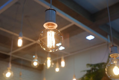 特写镜头光灯泡电象征为新的想法创新