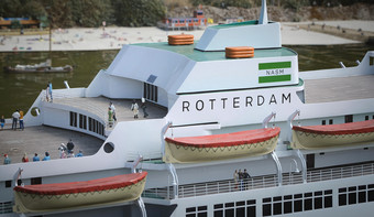 微型模型船港Madurodam的荷兰微型模型船港
