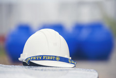 建设硬他安全工具设备为工人建设网站为工程保护头标准许多硬他头盔行与复制空间工程建设概念