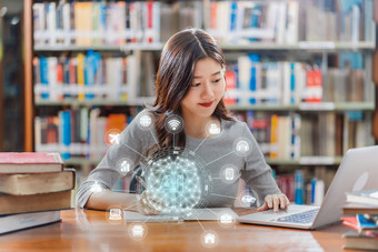 多边形大脑形状人工情报与各种各样的图标聪明的城市互联网的事情技术在亚洲年轻的学生使用技术移动PC图书馆大学
