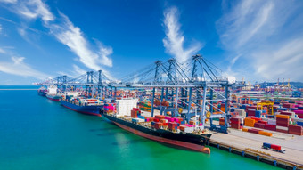 全球运输货物和物流业务进口和出口容器船海港终端容器货物船运费航运公司商业在世界范围内运费运输船