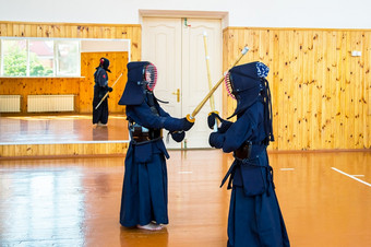 日本<strong>武术</strong>艺术战斗的剑学校为孩子们和成年人体育运动日本<strong>武术</strong>艺术战斗的剑学校为孩子们和成年人