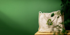 棉花回收袋木表格绿色墙零浪费产品环境生态哪可再生概念