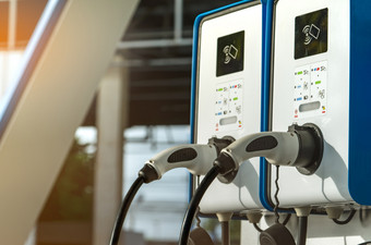 电车充电站插头为车辆与电电动机投币充电站清洁能源权力商业充电站充电点基础设施政策