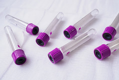 塑料测试管与帽为的集合样品血抽样管