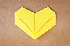 纸黄色的心爱卡爱明信片