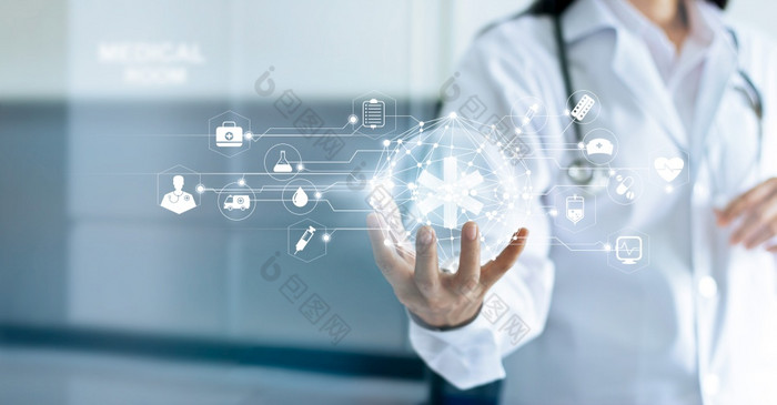 技术创新和医学概念医生和医疗网络连接与现代虚拟屏幕interfacein手医院背景