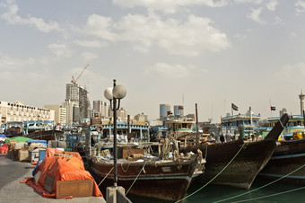 港口赛义德的最古老的商业港口迪拜溪而且持有一些的单桅帆船邮轮而且小航运船迪拜阿联酋