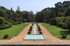 的中央parterre与水它的主要元素和主要主题的花园位于前面的别墅serralves港口葡萄牙