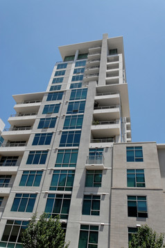 现代公寓塔三迭戈加州