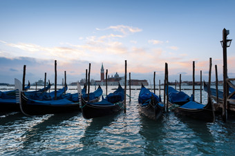 早期早....在的威尼斯<strong>大运</strong>河早期早....在的威尼斯<strong>大运</strong>河著名的威尼斯贡多拉的前景教堂三乔治•更大的背景