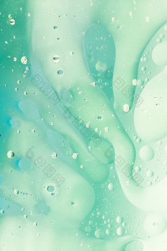 水泡沫与摘要绿色背景决议和高质量美丽的照片水泡沫与摘要绿色背景高质量和决议美丽的照片概念