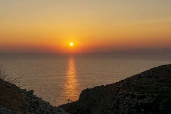 日落后面kythera岛自然美与地中海颜色<strong>田园</strong>希腊岛美丽的日落后面kythera岛自然美<strong>田园</strong>希腊岛