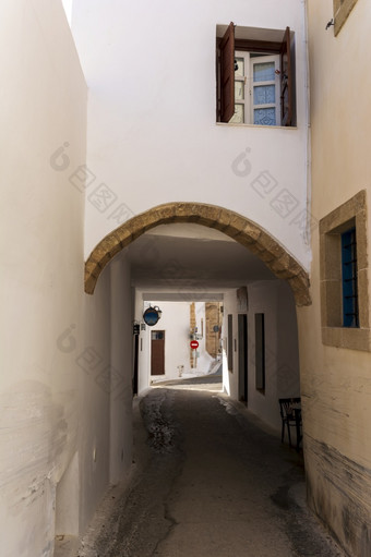 基西拉希腊8月传统的小巷和房子的传统的结算乔拉的资本基西拉岛阿提卡希腊传统的小巷和房子的传统的结算乔拉的资本基西拉岛阿提卡希腊