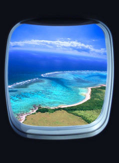 美丽的海视图从的窗口飞机