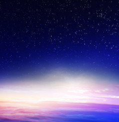 蓝色的晚上天空与星星