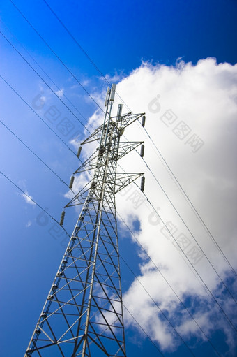 支柱权力高电压电力线站大力对电蓝色的天际线