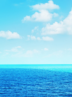 美丽的海景与蓝色的天空安达曼海泰国
