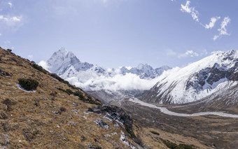 但达布拉姆峰会和pheriche谷珠穆朗玛峰基地营长途跋涉喜马拉雅山脉尼泊尔