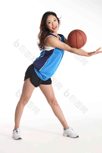 东方女篮球运动员