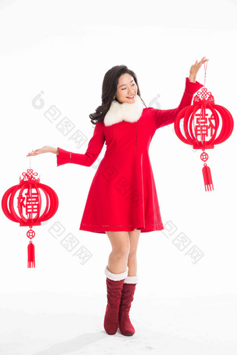 青年女人庆祝新年