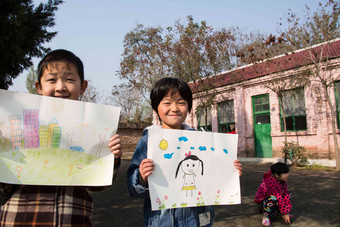 乡村小学里的小学生