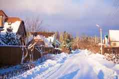冬天雪景观房子小村