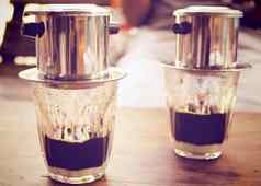 咖啡滴越南风格复古的过滤器效果