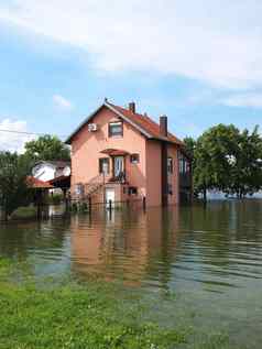 淹没了房子
