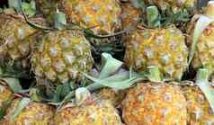 菠萝水果市场