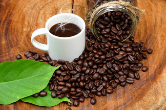 烤咖啡豆子木黑色的咖啡