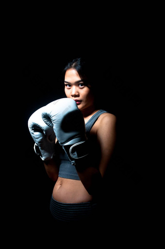 亚洲女拳击手