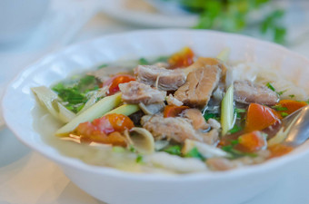 <strong>牛肉汤面</strong>条