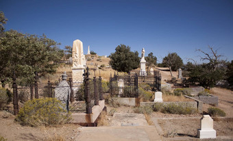 西方墓地