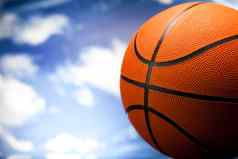 篮球球阳光生动的色彩斑斓的主题
