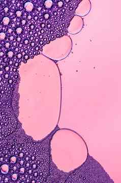 艺术色彩斑斓的石油肥皂泡沫水