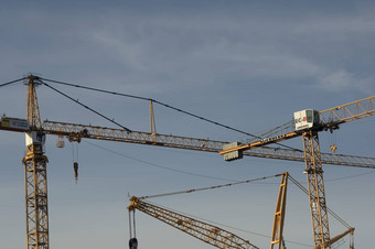 建筑工程建筑起重机撕裂起重机