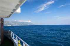 视图爱琴海海岛萨摩斯船希腊