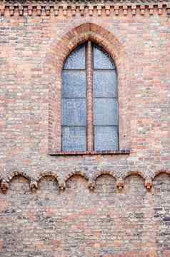 染色玻璃窗口哥特教堂