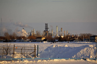 Regina石油炼油厂冬天