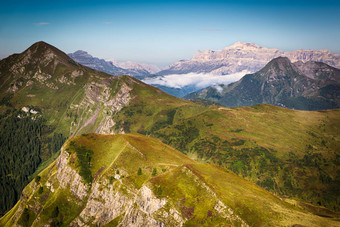 视图一步吉奥白云石山脉意大利阿尔卑斯山脉