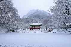 baekyangsa寺庙下降雪naejangsan山winte