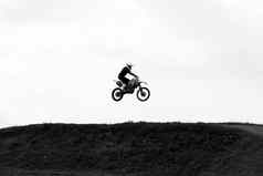 摩托车跳天空隐藏速度