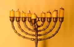 犹太人假期光明节著名的nine-branched烛台